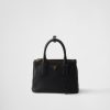 Prada Galleria Size : : 16.5*24.5*11cm