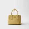 Prada Galleria Size : 16.5*24.5*11cm