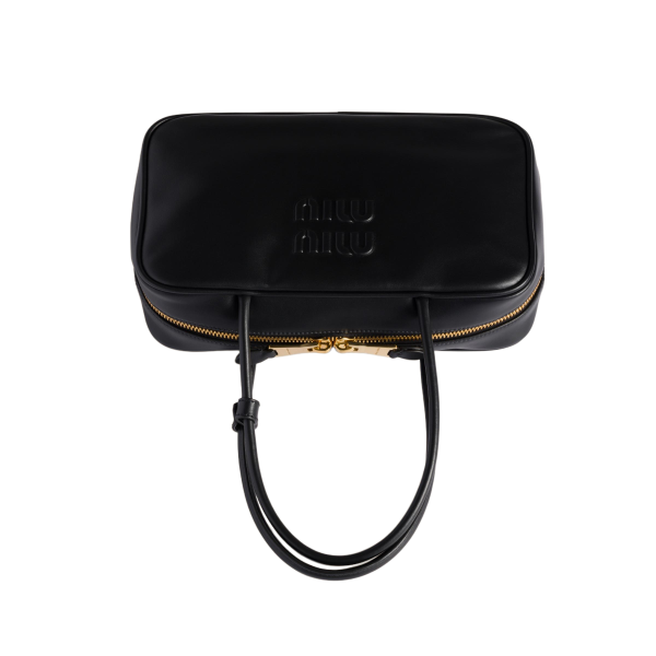 Miu Miu Beau size 17cm* 30cm* 8.5cm