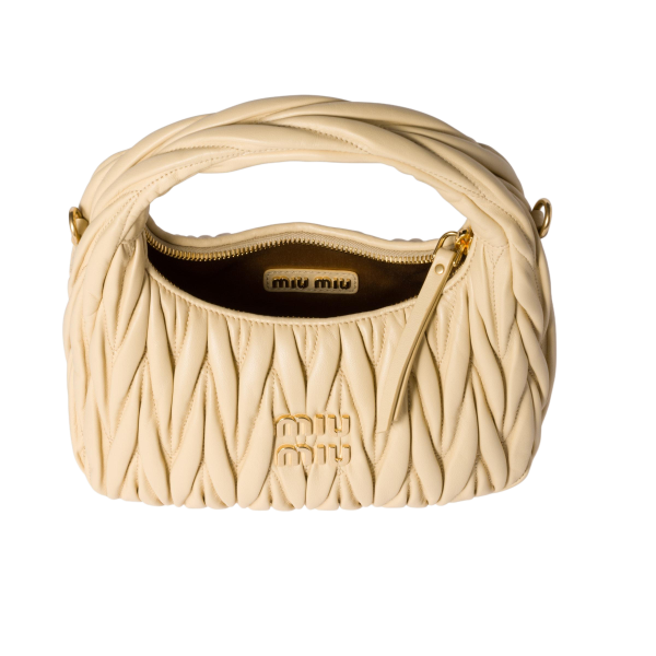 Miu Miu Wander Matelassé size: 17* 20*6cm