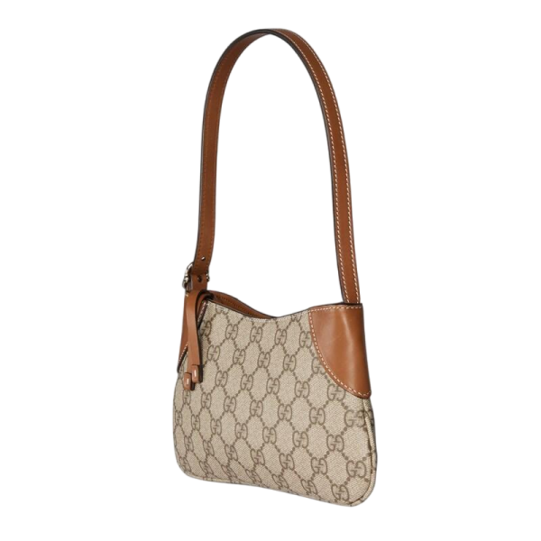 GG Emblem size 19-23cm* 13cm* 2cm