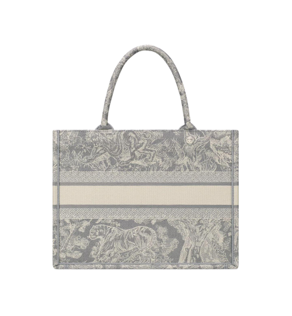 Dior Book Tote size : 36cm*27.5cm*16.5 cm