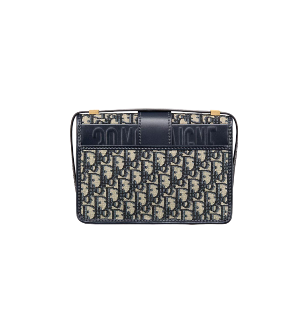 Dior 30 Montaigne size : 24cm*17cm* 8cm