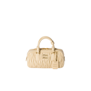 Miu Miu Arcadie matelassé size:10.5*22*7.5cm