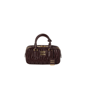 Miu Miu Arcadie matelassé size:10.5*22*7.5cm