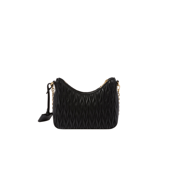 Miumiu Matelassé size 17cm*20cm*5cm