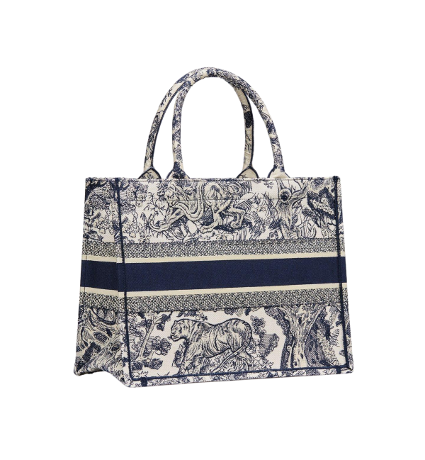 Dior Book Tote size : 36cm*27.5cm*16.5cm